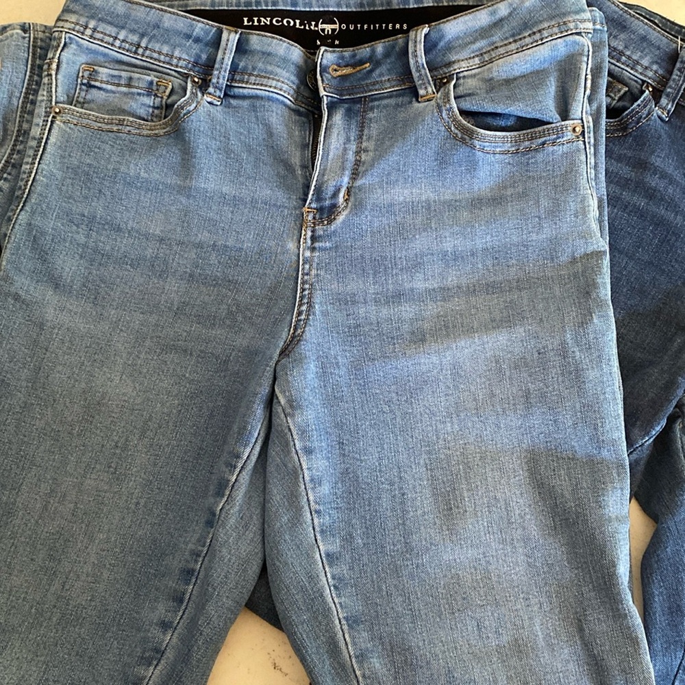 Lincoln Outfitters Jeans 2 pairs - one light/one dark
